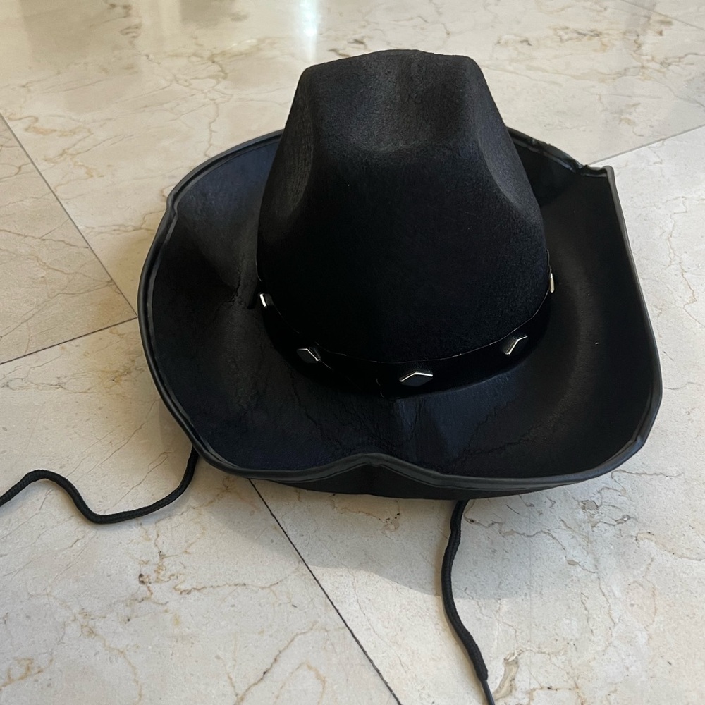 Trendy hat